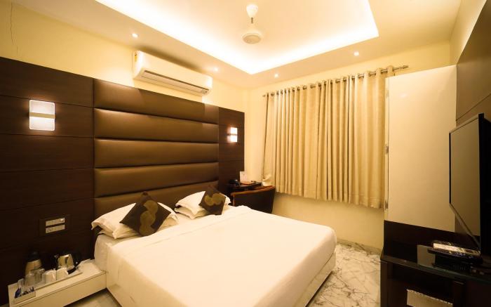 Shivam Hotel