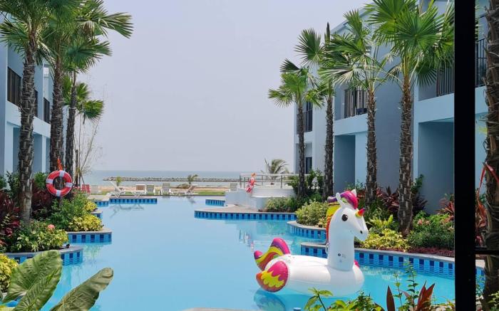HADCHAO HERITAGE BEACH FRONT RESORT