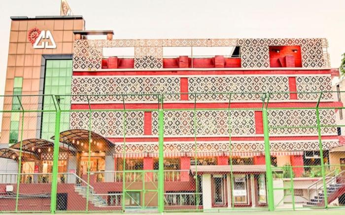 Citi Club - Luxury Budget Hotel in Kanpur