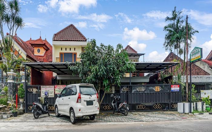 OYO 91137 Griya Cipu Syariah Guest House