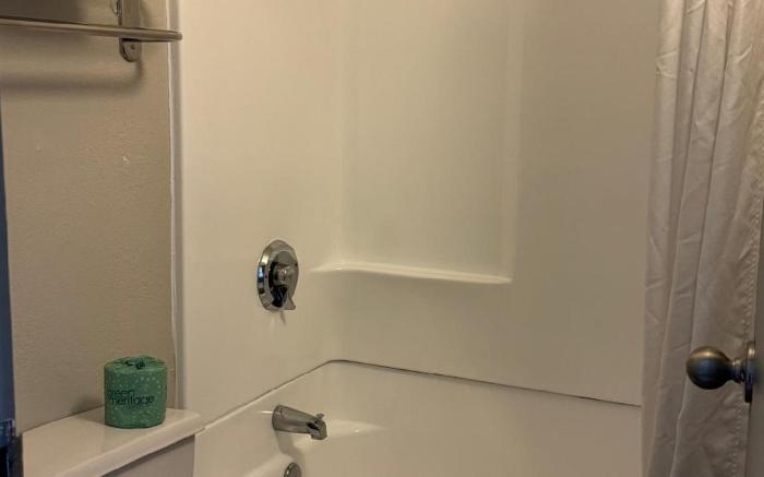 Days Inn by Wyndham Charleston WV