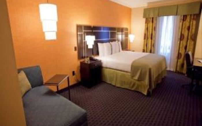 Holiday Inn Houston East-Channelview By IHG