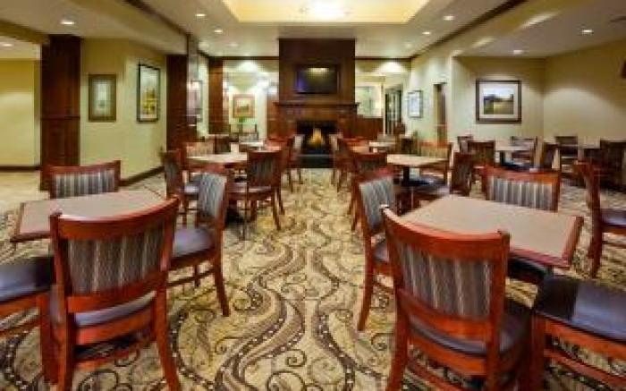 Holiday Inn Express & Suites Sioux Falls Southwest By IHG