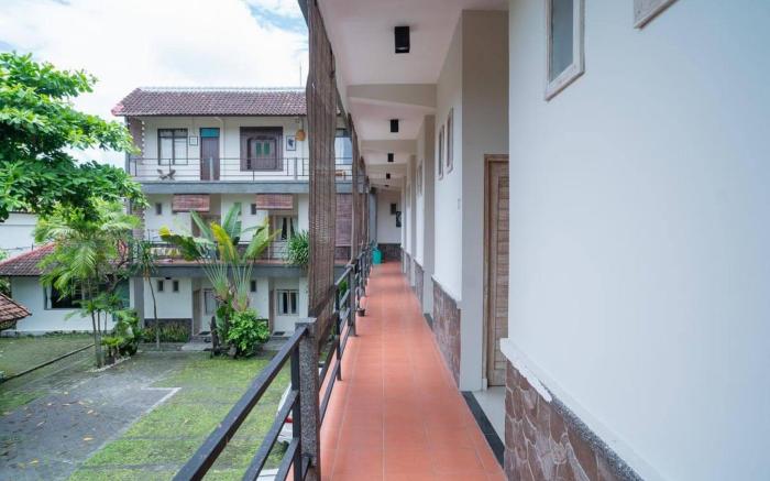 Urbanview Hotel Wayan Mansion