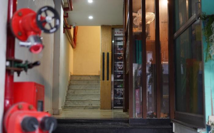 Naivara Boutique Hotel