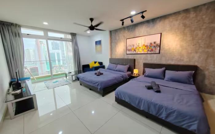 B28~KSL Mall ~ Bathtub ~ Netflix ~ City View~4 pax