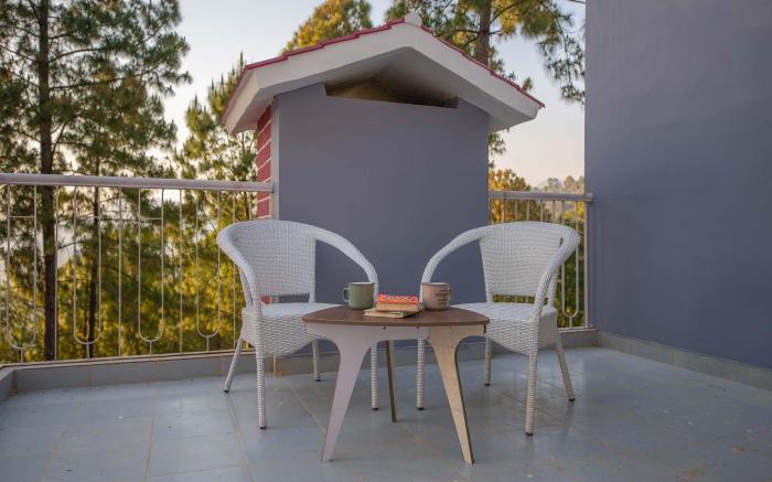 StayVista at Pines & Spruce - Exclusive getaway