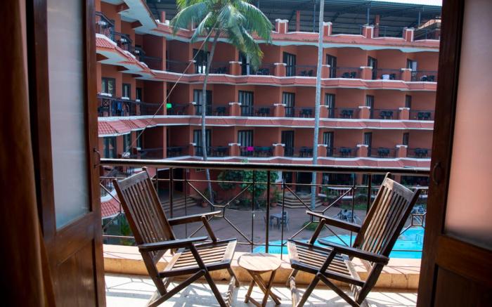 Ronne's 2BHK BAGA Apartment