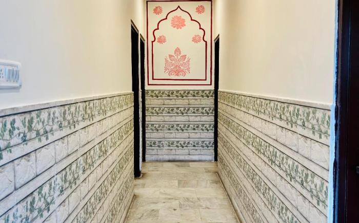 Hotel Royal Pinkcity