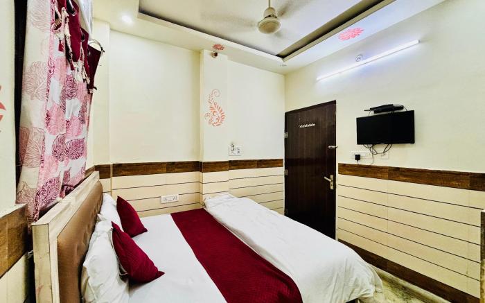 Hotel Royal Pinkcity