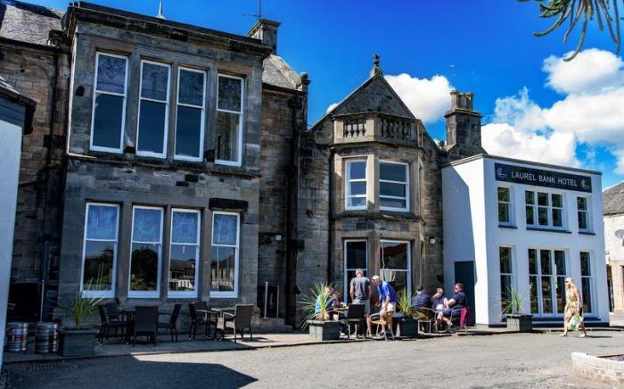 Laurel bank Hotel
