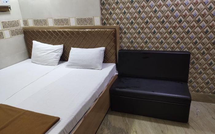HOTEL SAI SHRADHA