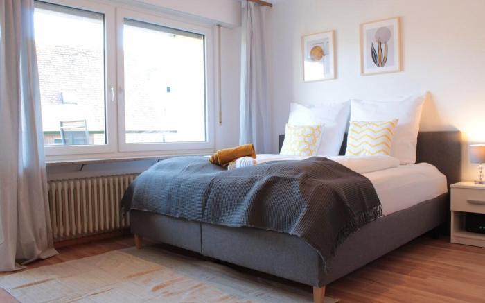 Zentral. Stylisch. Balkon & Parkplatz. Netflix