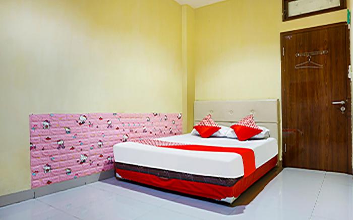 OYO 91182 Kos'ta Homestay Makassar
