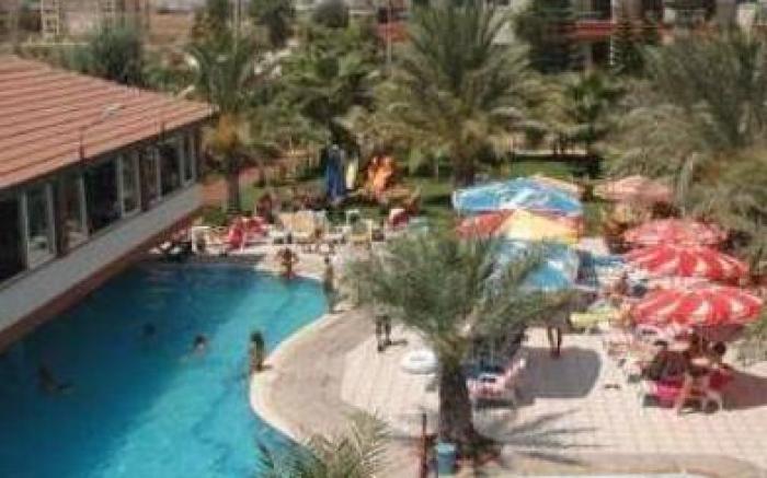 Cinar Family Suite Hotel Side