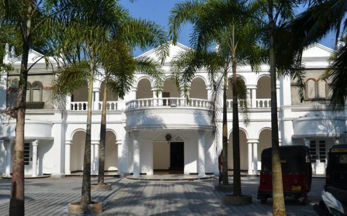 Bougain Villa