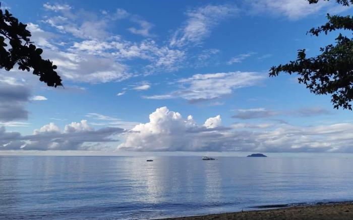 Glamping Family  Dome @ Dauin Marine Sanctuary