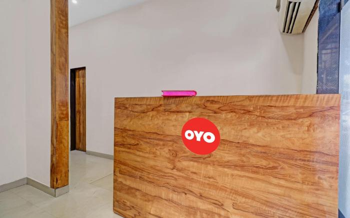 Hotel O The Mumbai Inn Near Chhatrapati Shivaji International Airport