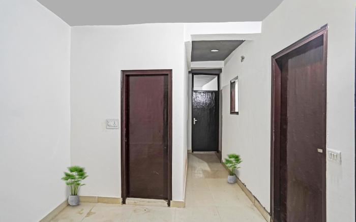 Hotel O Sunrise Villa Near Select Citywalk Mall