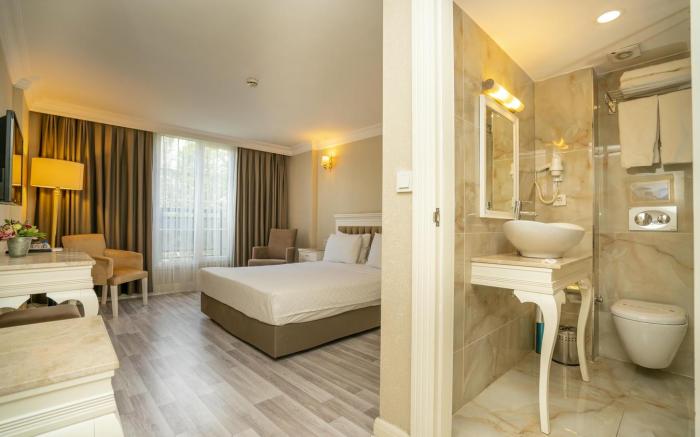 Kunlun Kensington Hotel