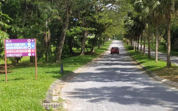 Private Pool Bungalow @ A Famosa