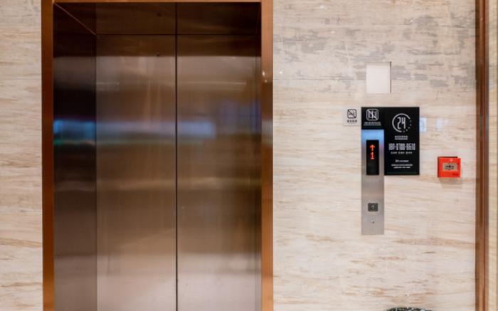 City Comfort Inn 1st Affiliated Hospital Qingshan Road Intersection Metro Station