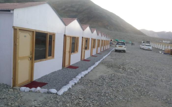 Pangong Ecolodge