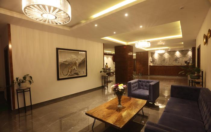 Magpie Libing Grand ( MG Marg Gangtok)
