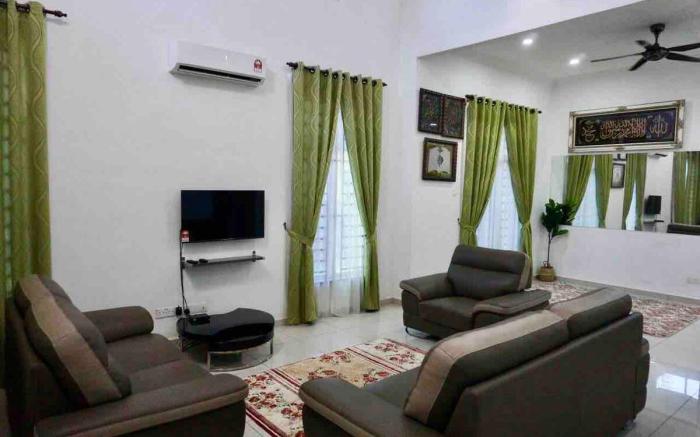 Cintaziela Homestay@ Cozy place to stay