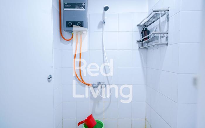 RedLiving Apartemen Gunung Putri Square - Sansan Room with Netflix