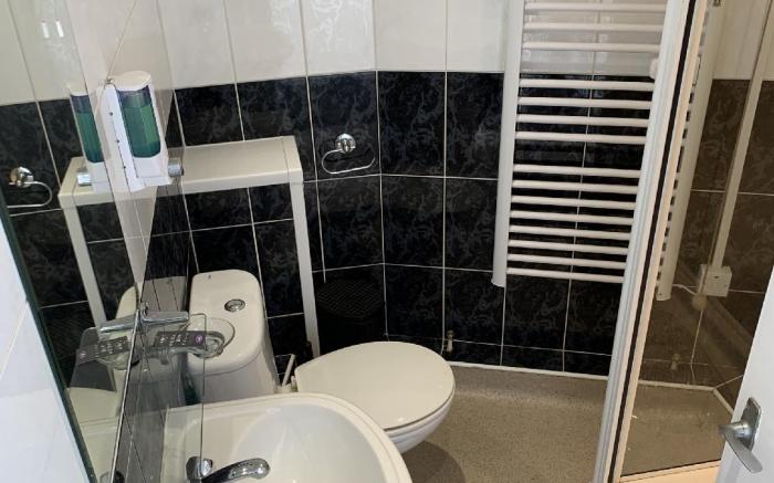 Traeth Rooms