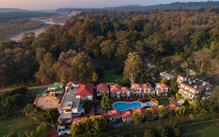 Country Inn Tarika Riverside Resort Jim Corbett