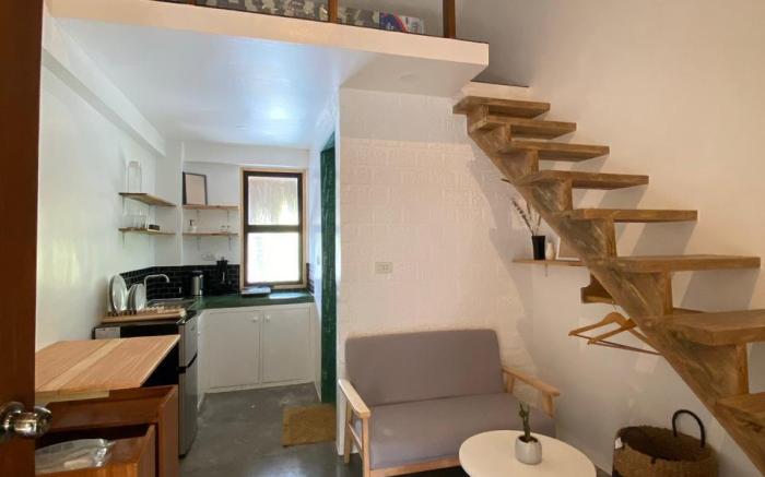 Studio Loft for 2— PLATH of Bards Nest