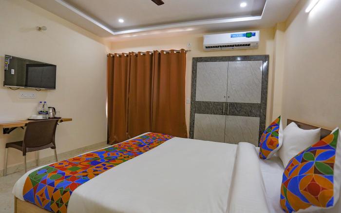 FabHotel Starlight Sanctuary