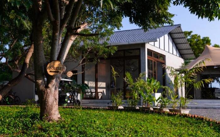 The Alampara resort 
