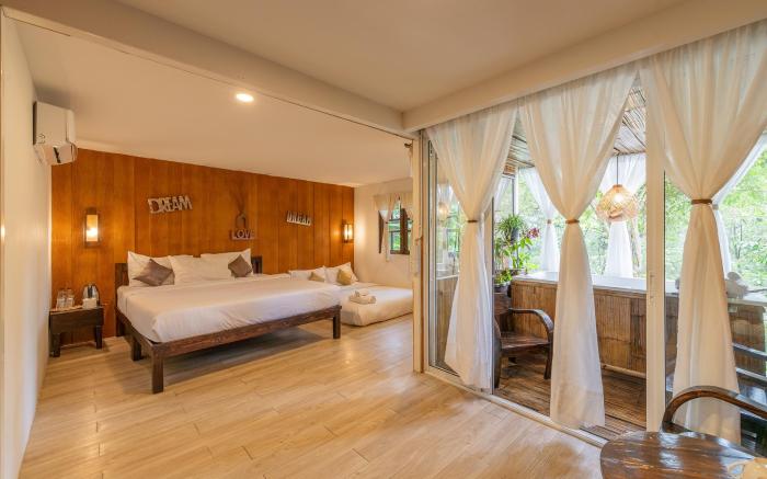 Monruamsuk Homestay Cafe and Bistro