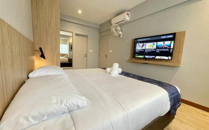 LV Tuscany Modern Suite for Couple's Getaway☀ Couple's Suite