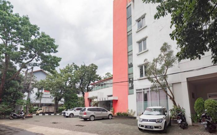 Urbanview Hotel Grand Malabar Bandung by RedDoorz