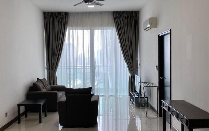Lovely 2Bed w Jacuzzi bath/Smart TV/Infinity Pool