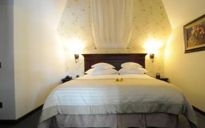 Hotel Foisorul cu Flori