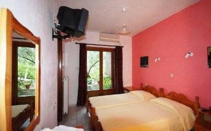 Hotel Agnadi - Horefto