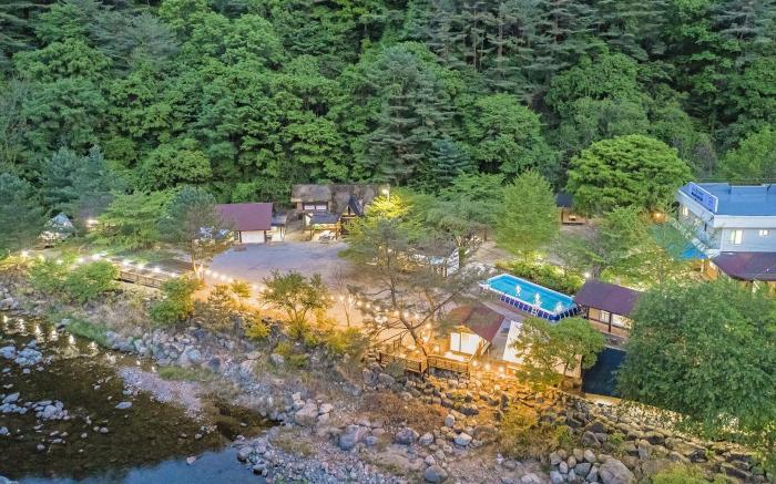 Yeongwol Wood Valley Pension