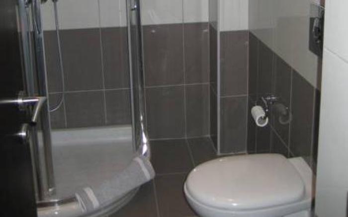 Sonia Hotel & Suites