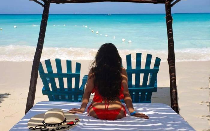 NENA BEACH HOTEL