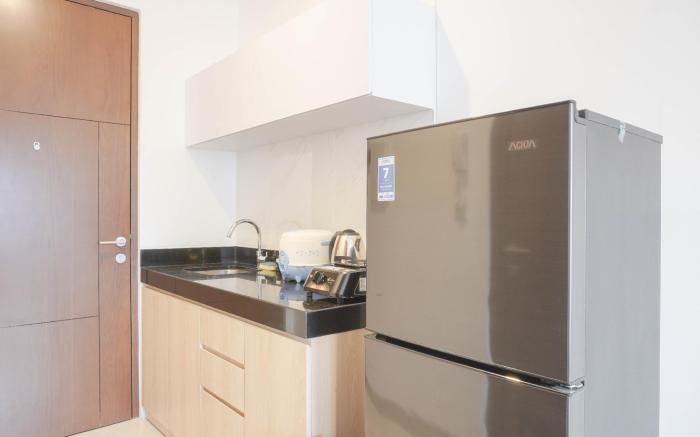 Comfort Warm Studio at Ciputra World 2 By Travelio