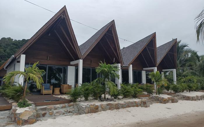 Golden Beach Resort 