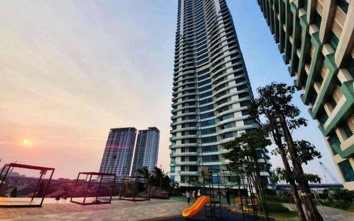 Grand Kamala Lagoon Standar Room Emerald by 21 Room Netflix