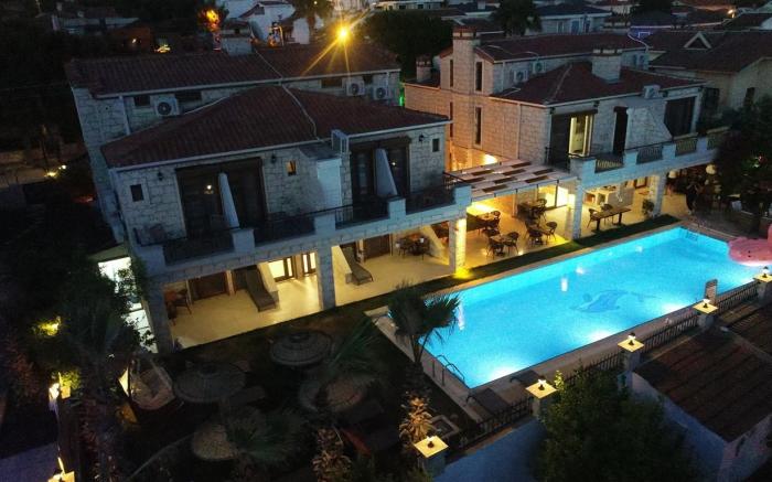 Fizzio Alacati Hotel