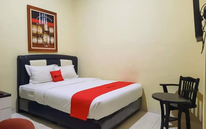 RedDoorz near RS Setiabudi Medan