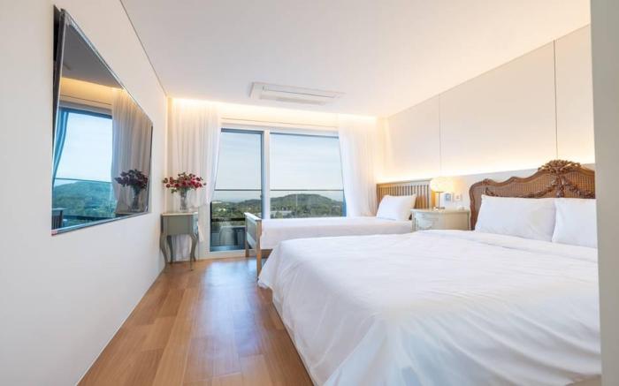 Jeju Bunker Hotel&Resort